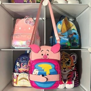 Loungefly Disney Winnie The Pooh Piglet Crossbuddy Crossbody Bag